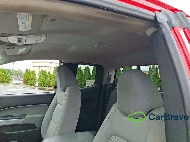 Used 2018 Chevrolet Colorado LT w/ LT Convenience Package RWD image 13