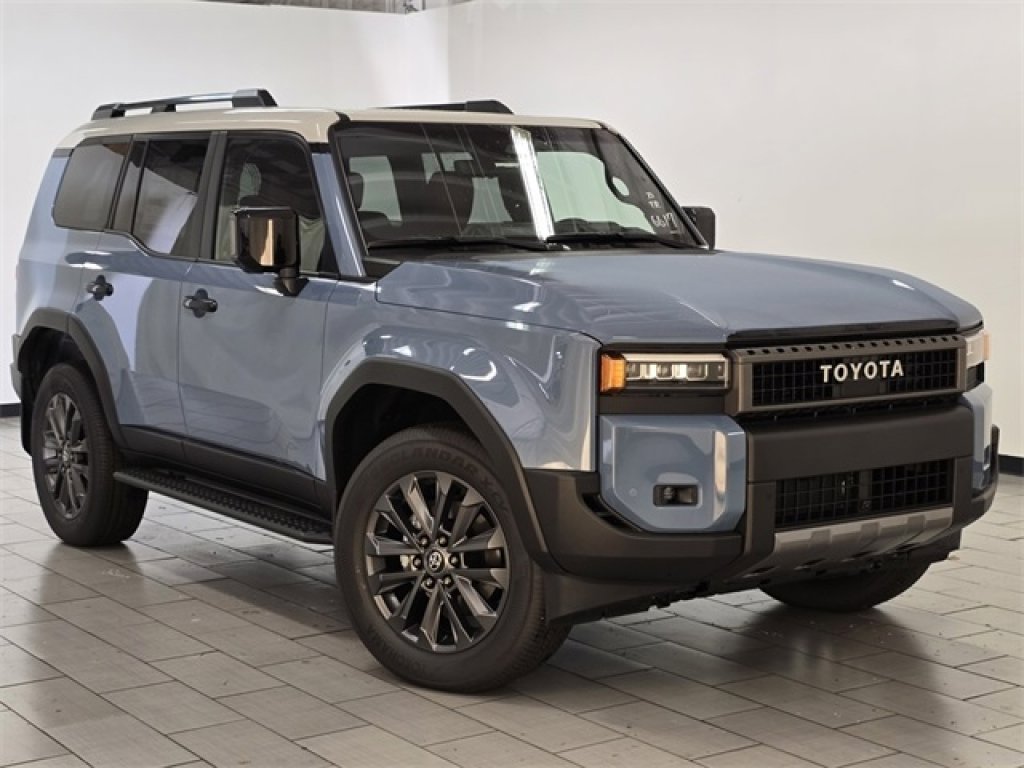 New 2026 Toyota Land Cruiser image 2