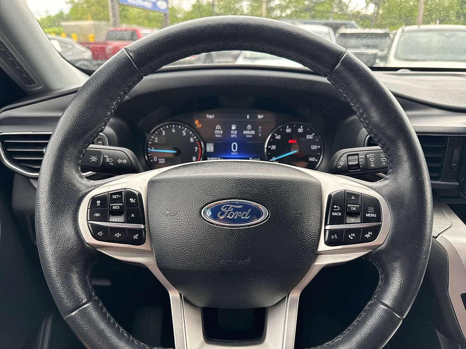 Used 2023 Ford Explorer XLT w/ Equipment Group 202A AWD/4WD image 19