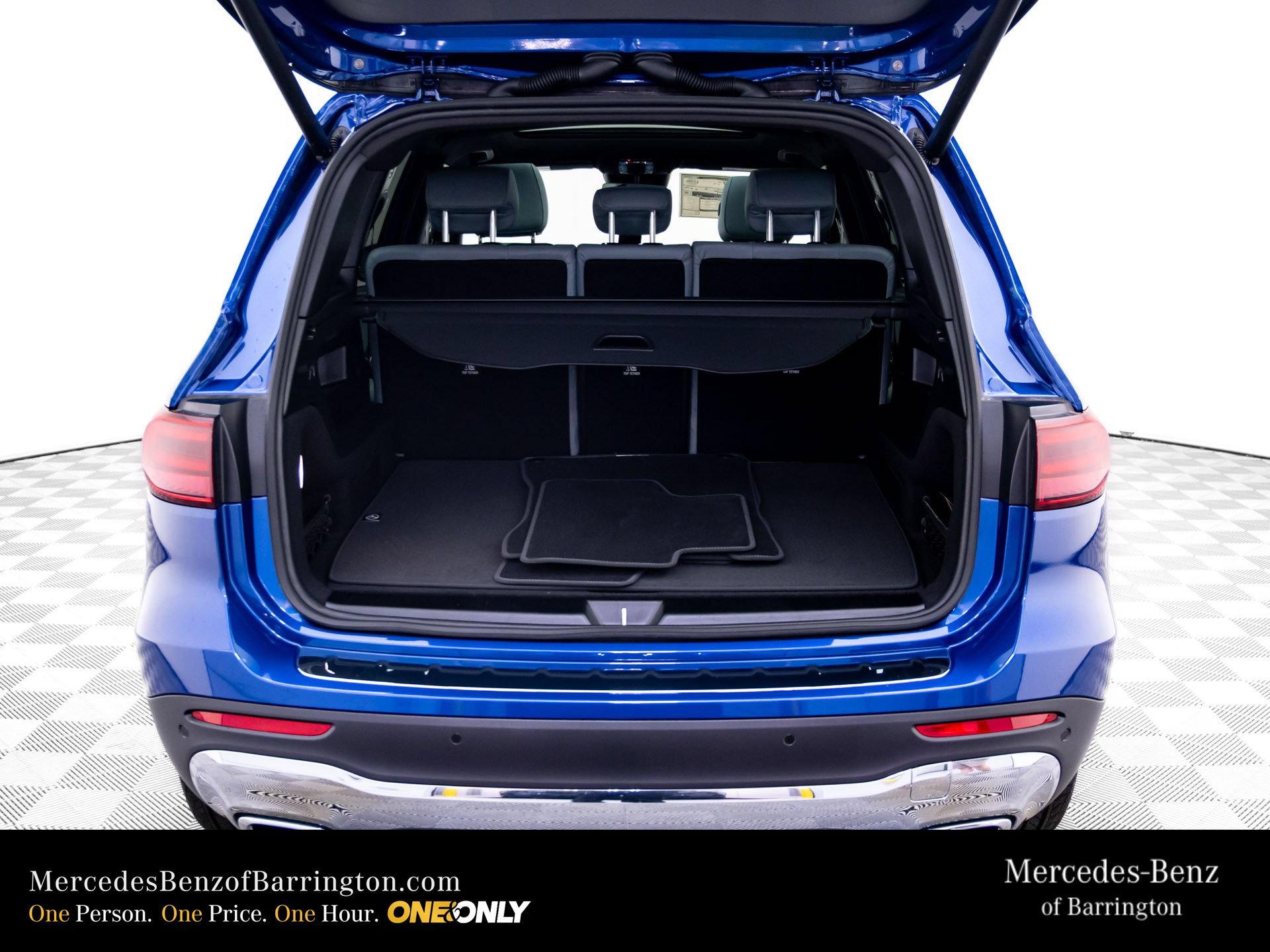 New 2026 Mercedes-Benz GLB 250 4MATIC image 37