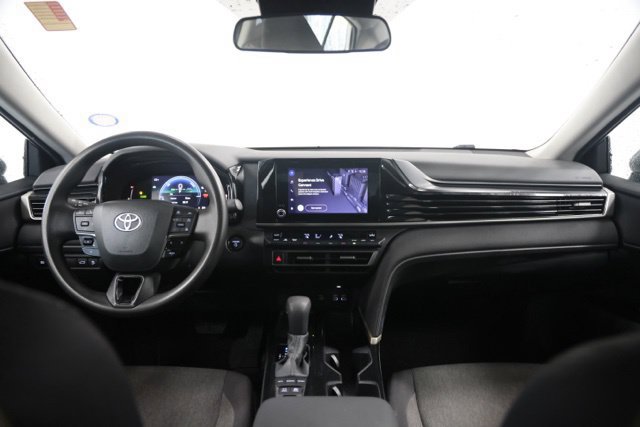 Used 2025 Toyota Camry LE FWD image 34
