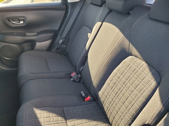 New 2026 Honda HR-V LX image 9