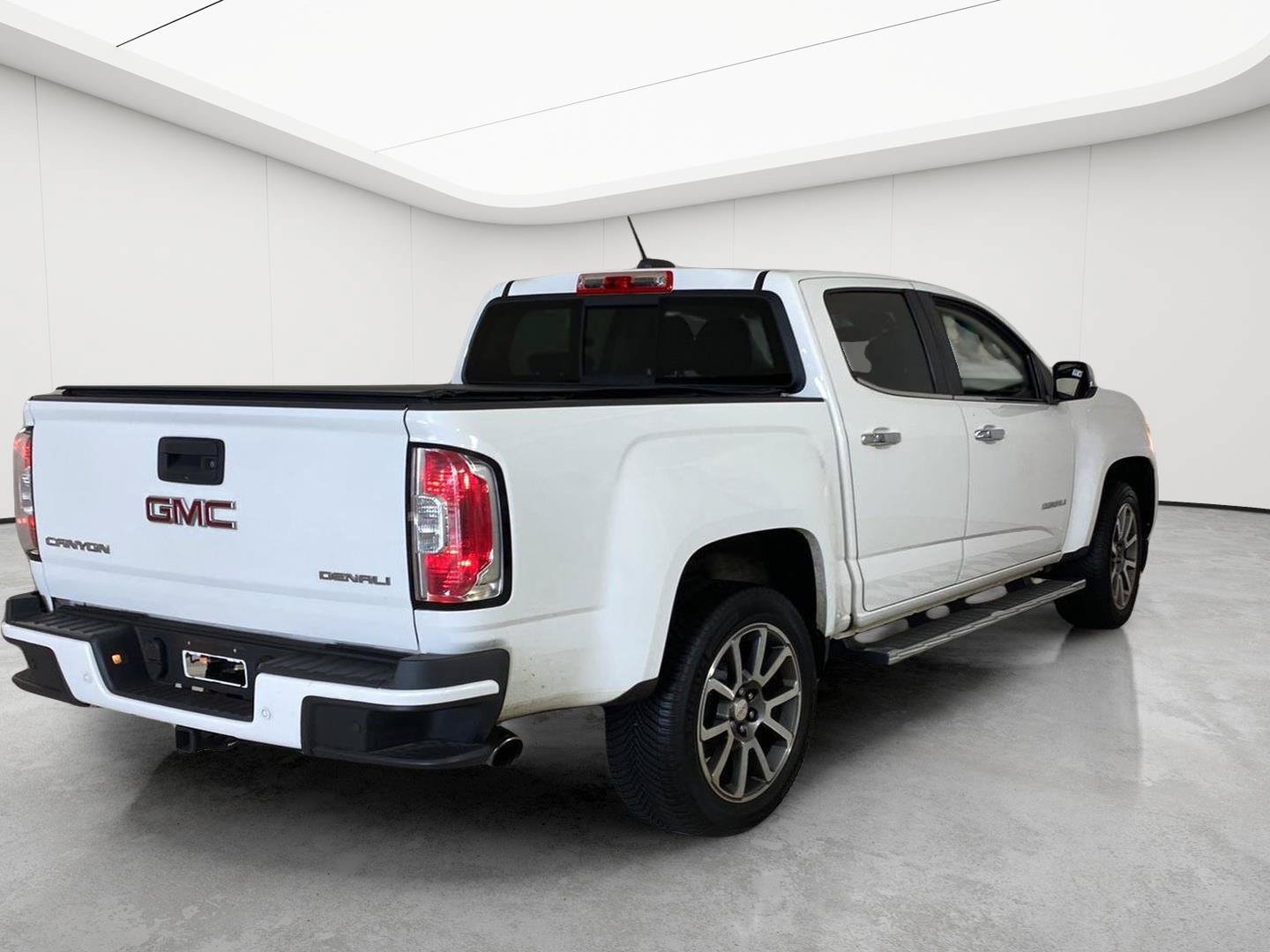 Used 2020 GMC Canyon Denali AWD/4WD image 12
