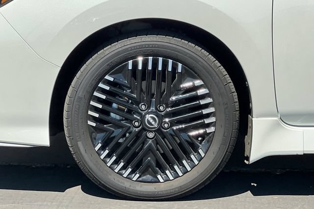Used 2024 Nissan Leaf SV Plus FWD image 35