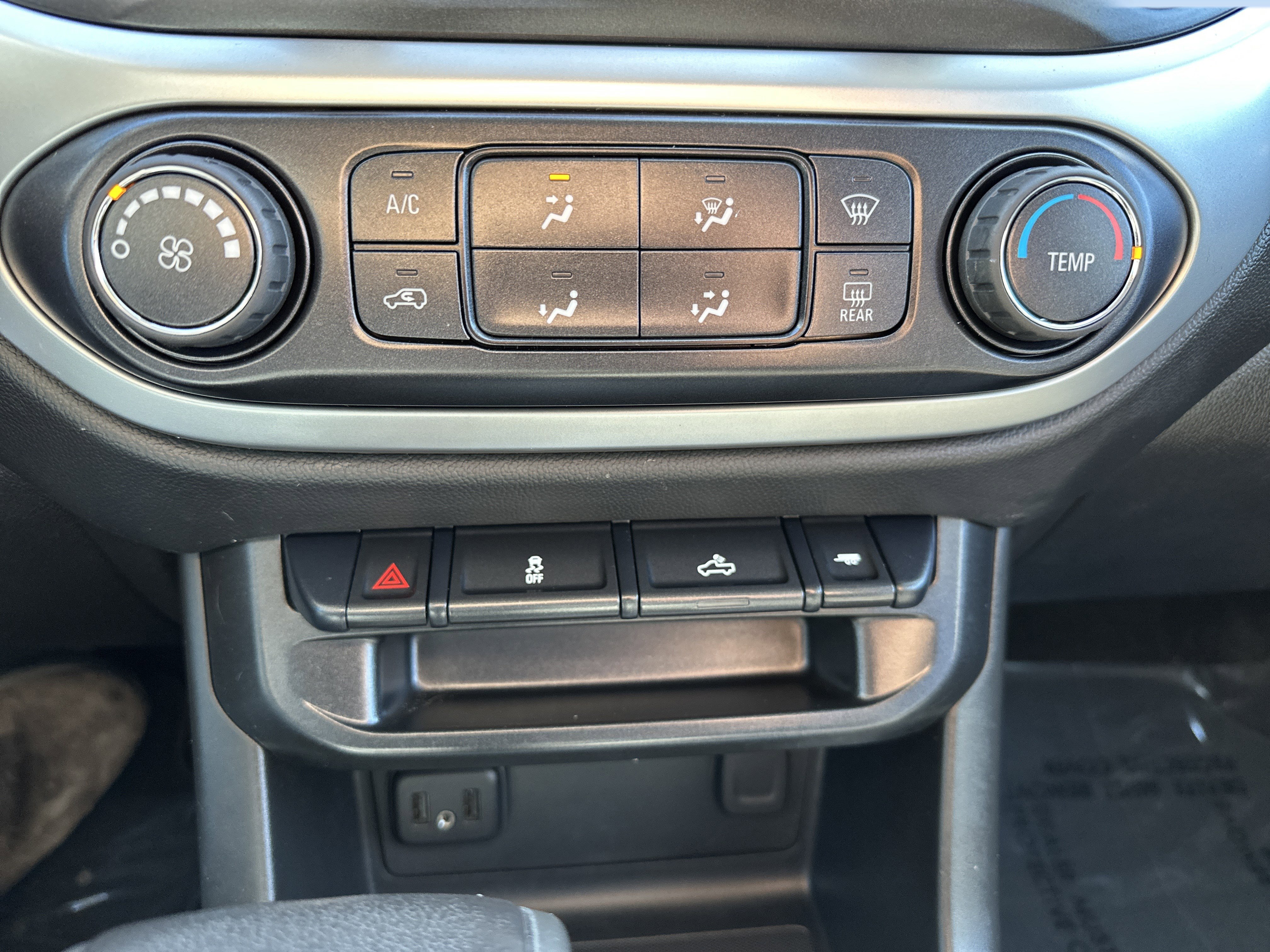 Certified 2020 Chevrolet Colorado LT w/ LT Convenience Package image 14