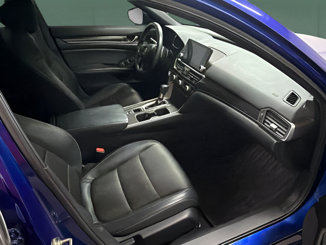 Used 2018 Honda Accord Sport image 14