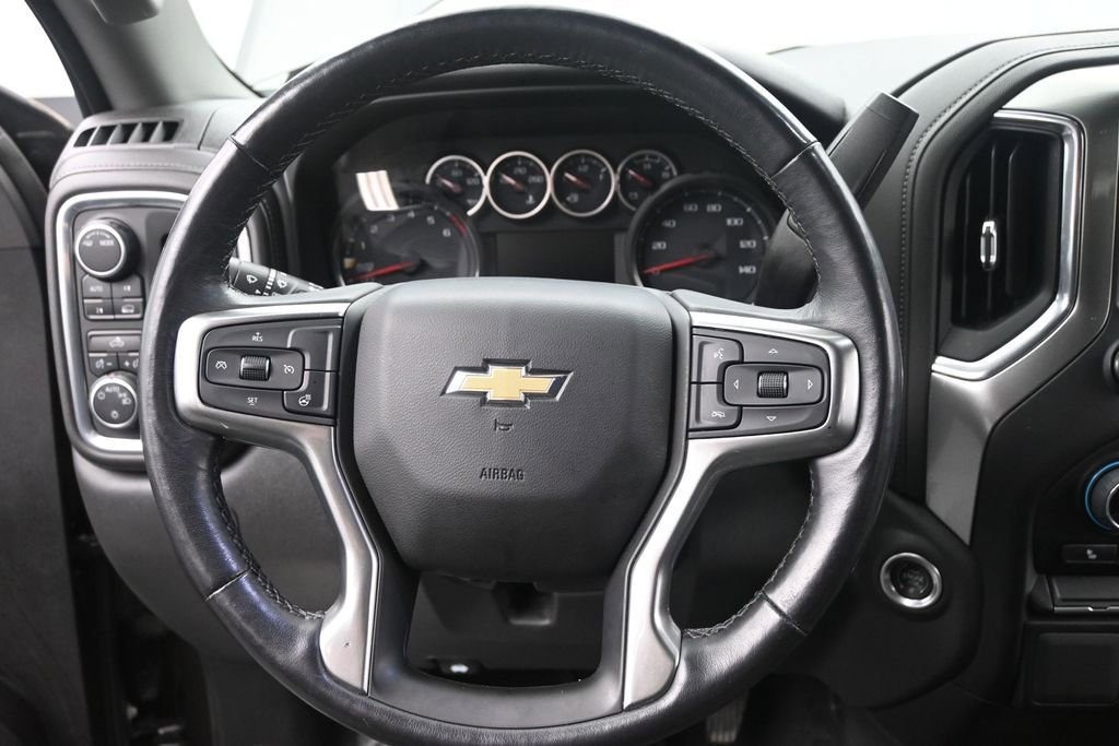 Used 2021 Chevrolet Silverado 1500 LT AWD/4WD image 27
