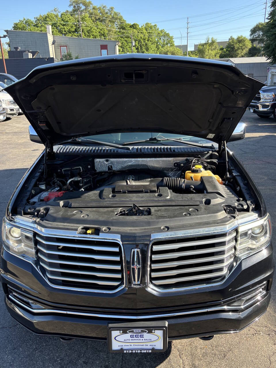 Used 2016 Lincoln Navigator L Reserve AWD/4WD image 34