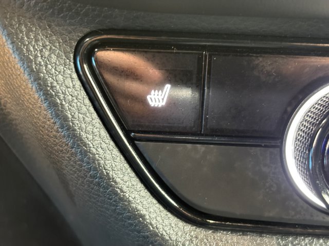 Certified 2025 Honda HR-V Sport image 18