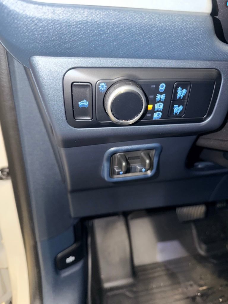 Used 2024 Ford Maverick XLT w/ Equipment Group 300A Standard image 8