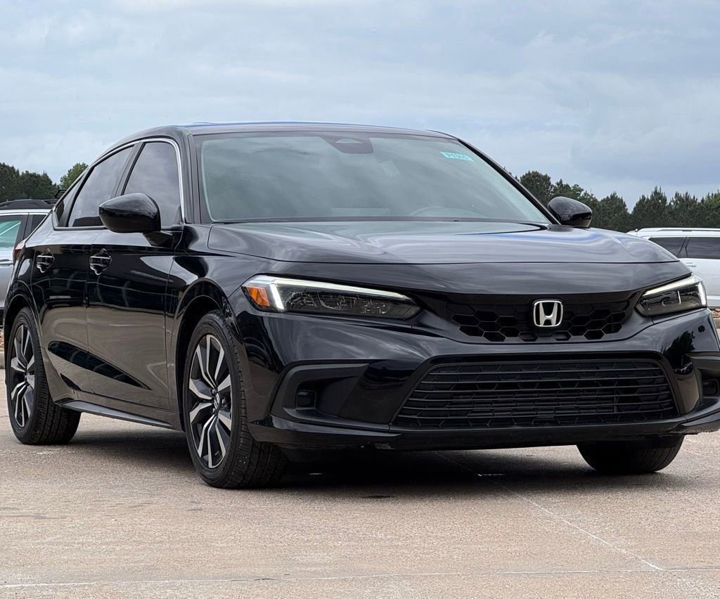 Used 2024 Honda Civic EX-L image 10