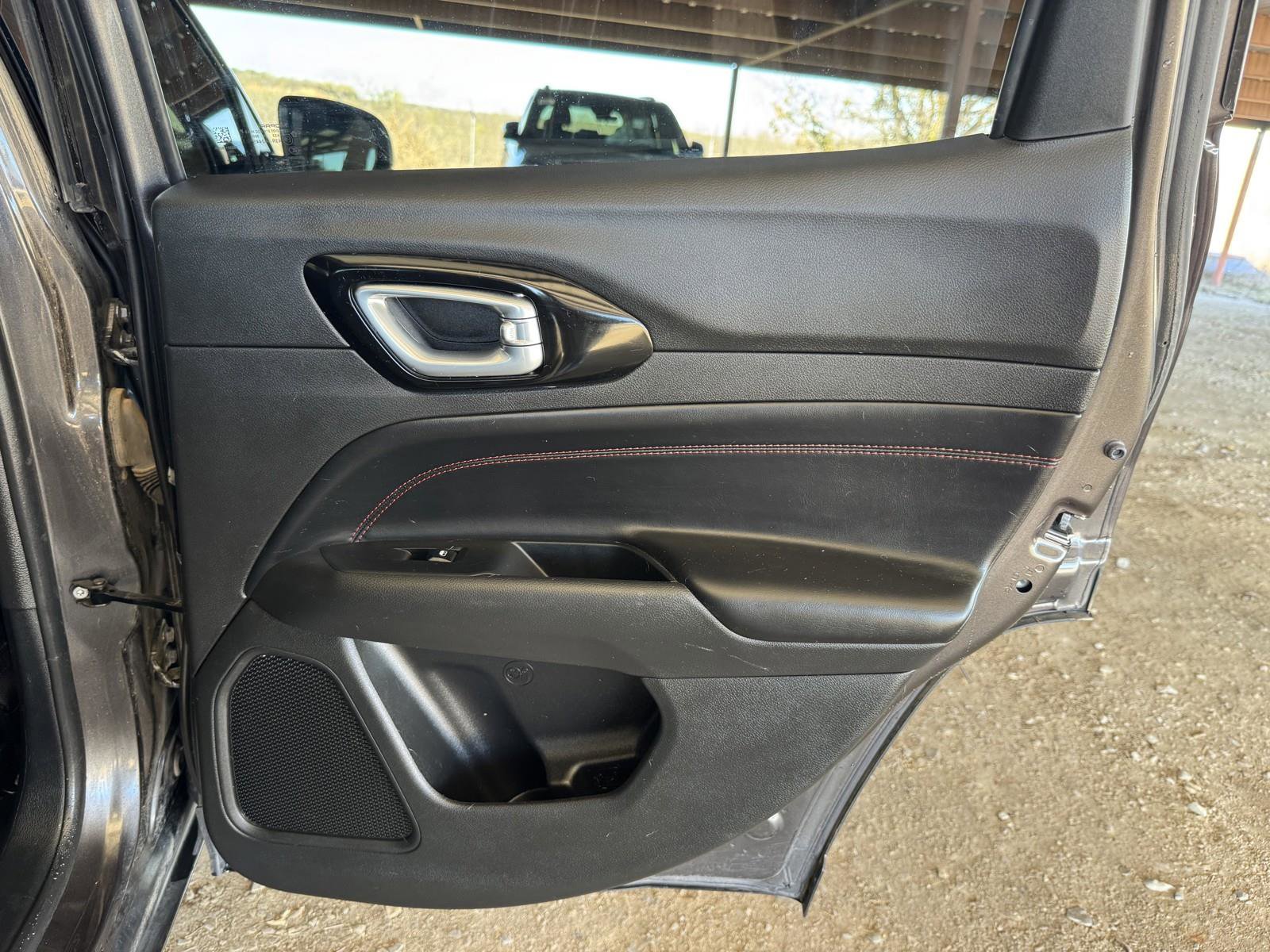 Used 2023 Jeep Compass Trailhawk w/ Trailhawk Elite Group image 34