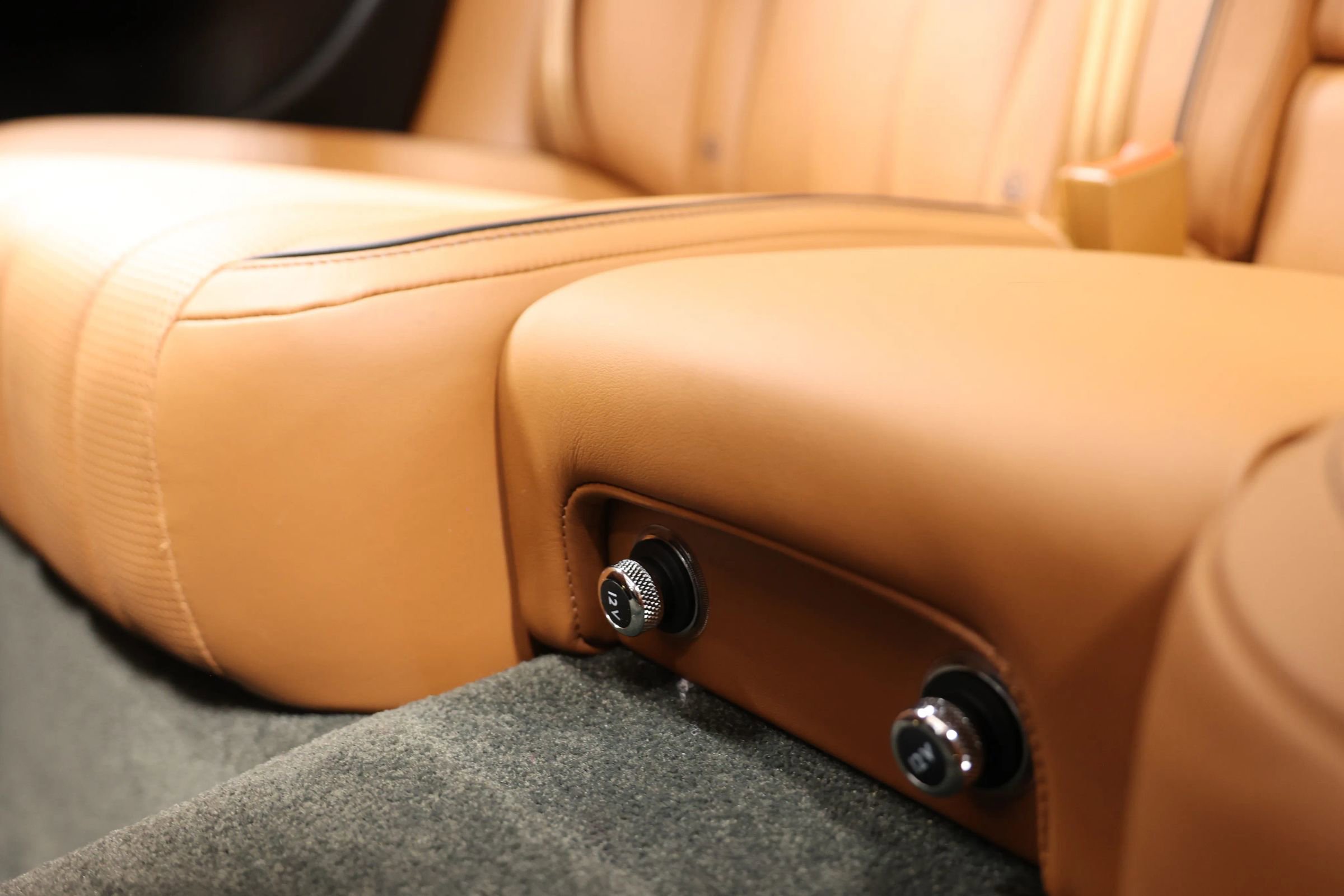 Used 2015 Bentley Flying Spur V8 AWD/4WD image 43