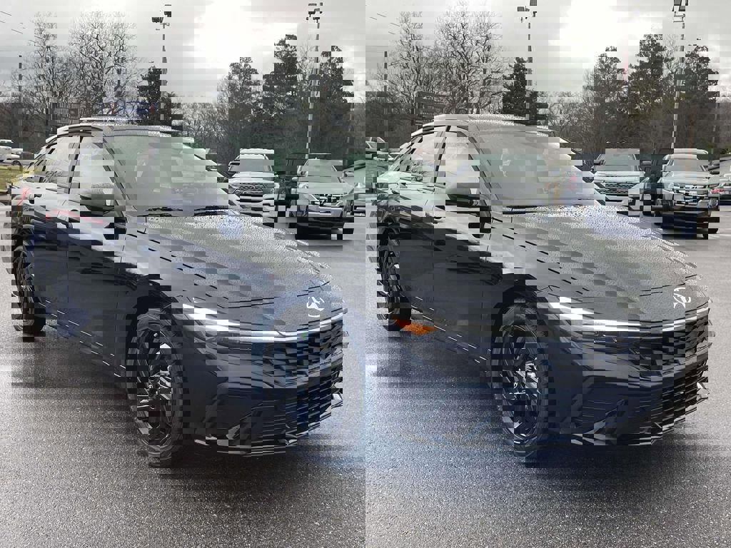 New 2026 Hyundai Elantra Sport image 22