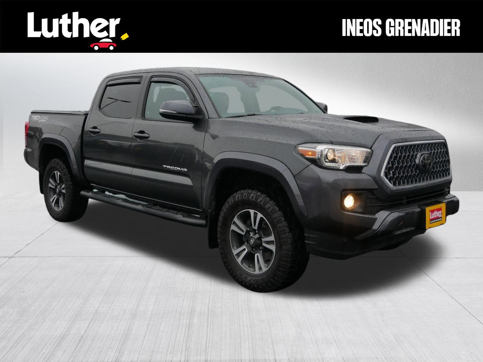 Used 2019 Toyota Tacoma TRD Sport image 1