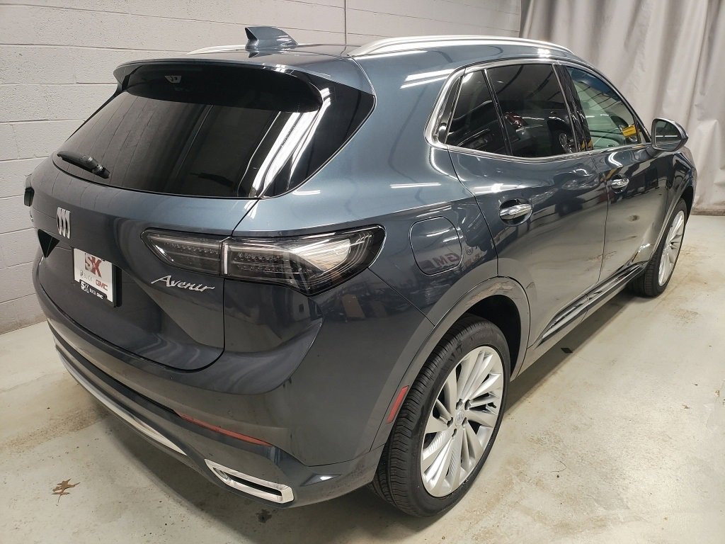 New 2026 Buick Envision Avenir image 2