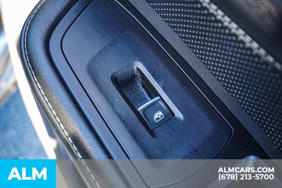 Used 2024 Volkswagen Atlas Cross Sport SE image 56