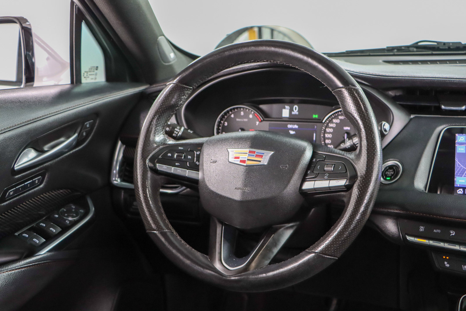 Used 2023 Cadillac XT4 Sport w/ Sun And Sound Package AWD/4WD image 12