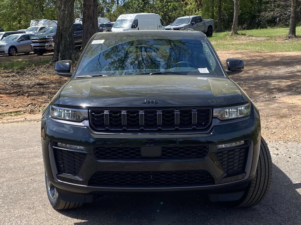 New 2026 Jeep Grand Cherokee Limited w/ Limited Altitude Package RWD image 2