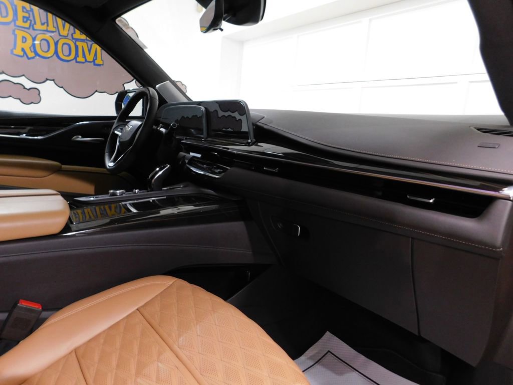Used 2024 Cadillac Escalade Premium Luxury w/ Touring Package image 98