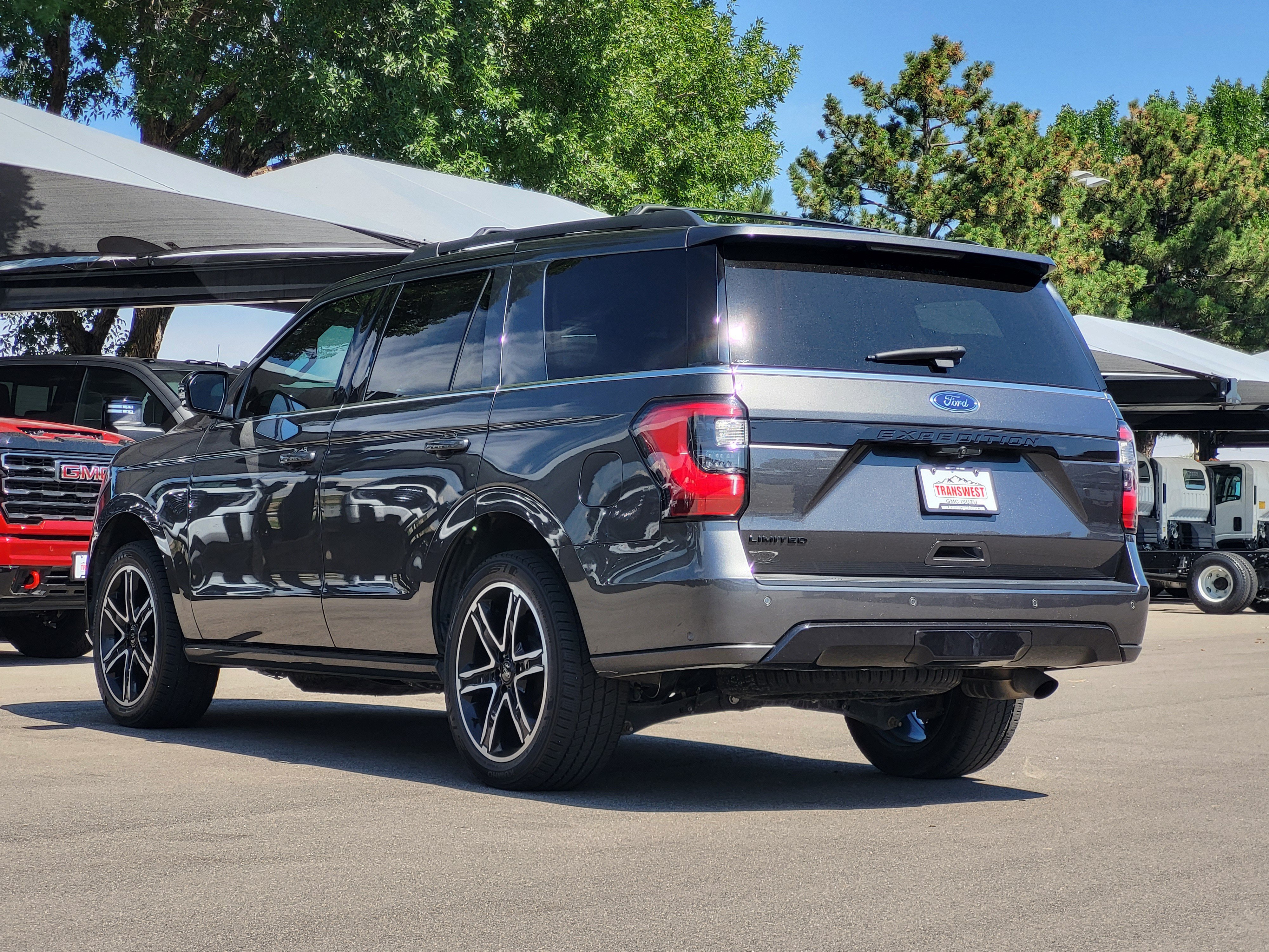 Used 2020 Ford Expedition Limited w/ Equipment Group 303A AWD/4WD image 5