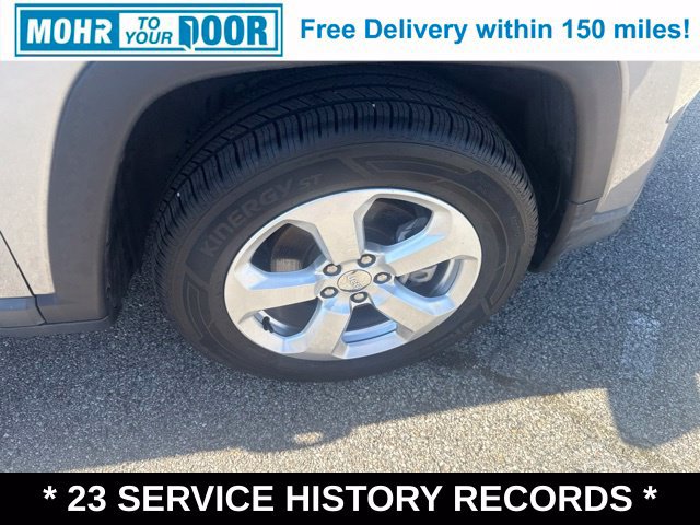 Used 2019 Jeep Compass Latitude FWD image 38