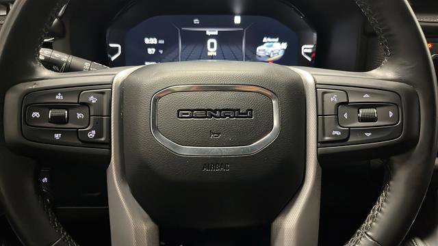 Used 2023 GMC Yukon Denali AWD/4WD image 16