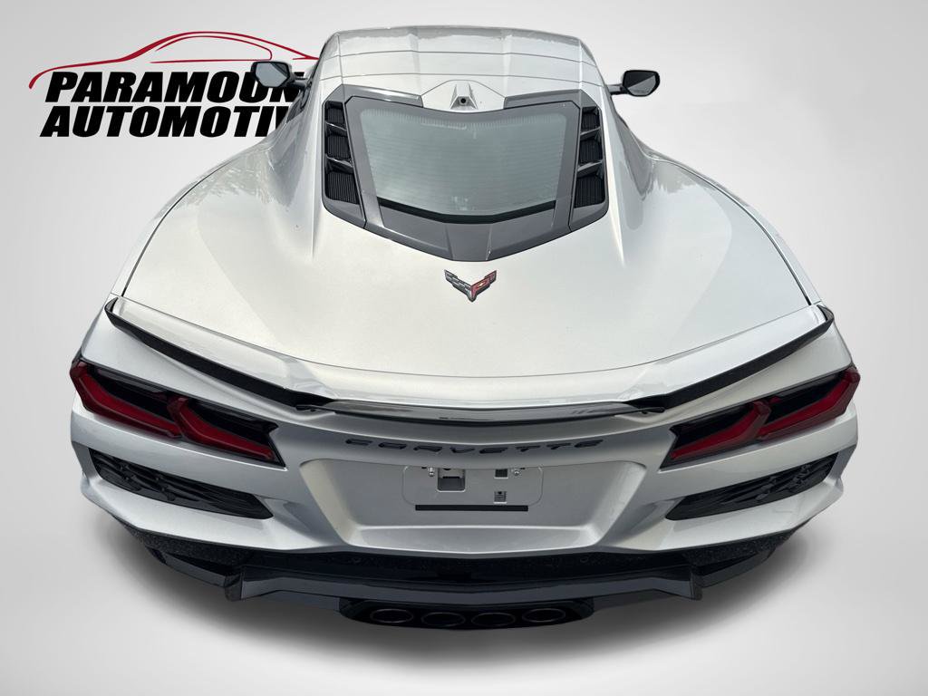 Used 2024 Chevrolet Corvette Z06 RWD image 8