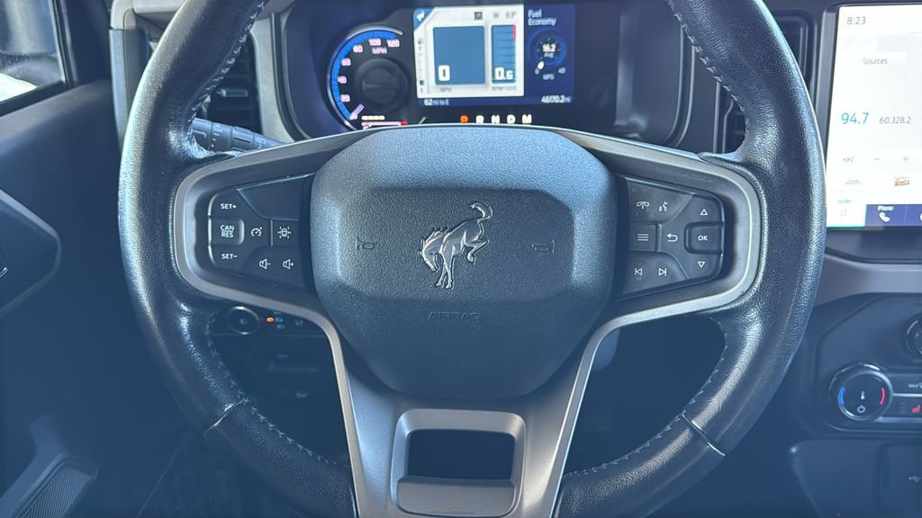 Certified 2022 Ford Bronco Wildtrak AWD/4WD image 11