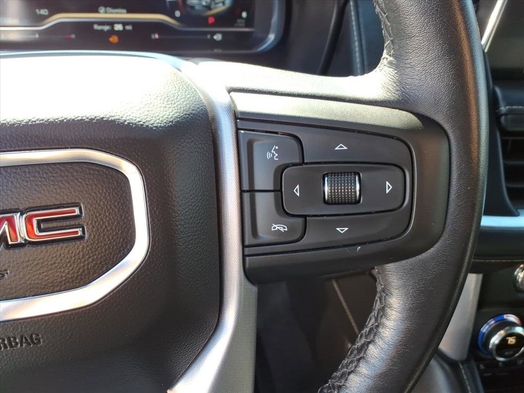 Used 2022 GMC Yukon SLT w/ SLT Premium Package image 21