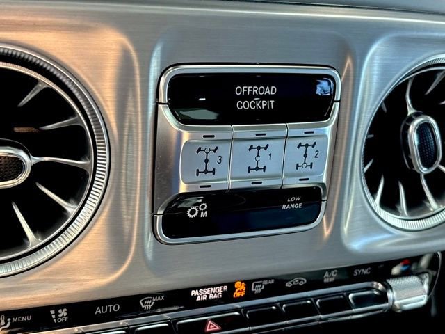 Used 2025 Mercedes-Benz G 550 image 30
