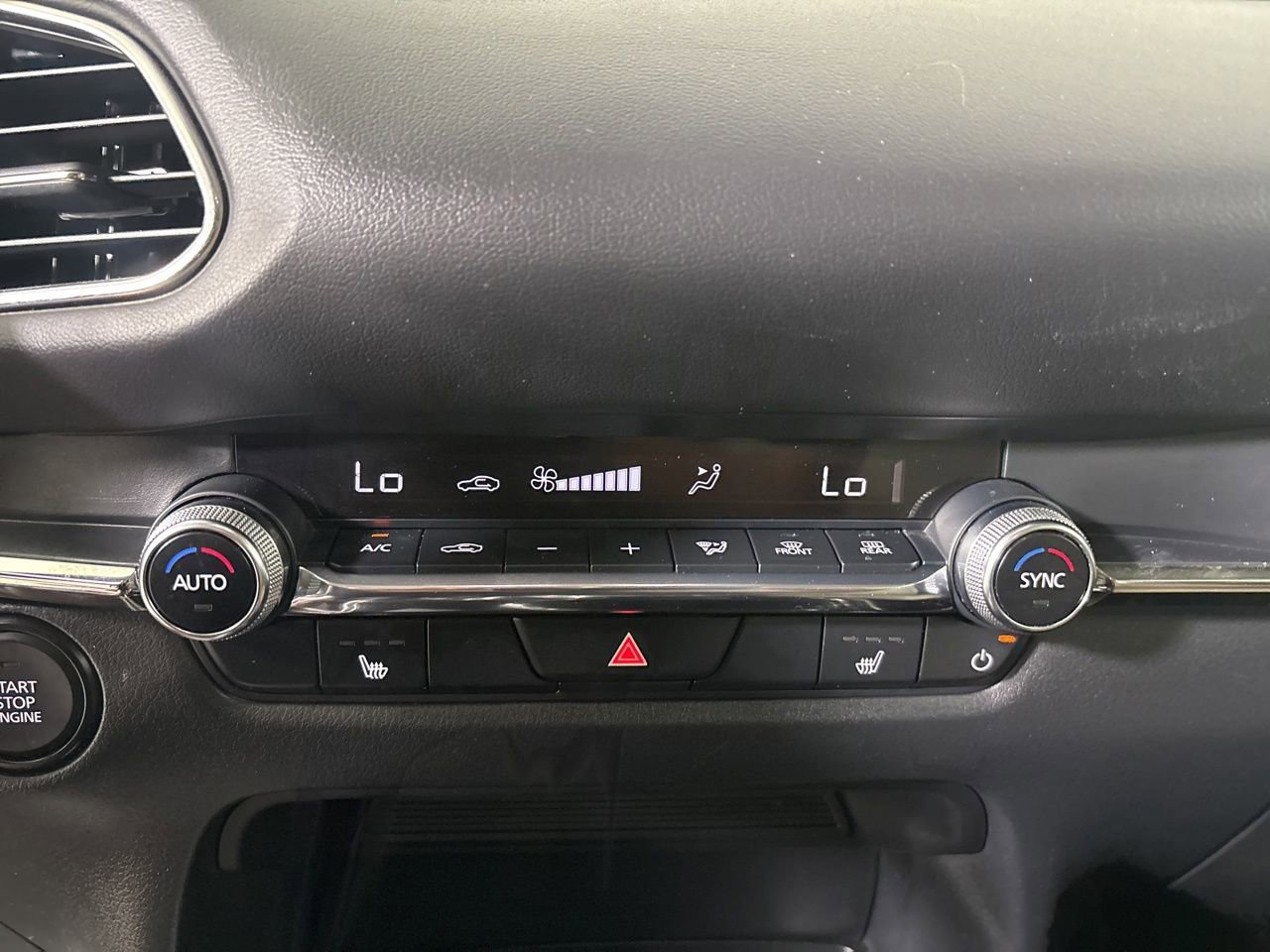 Used 2024 MAZDA CX-30 AWD 2.5 S w/ Preferred Package image 17