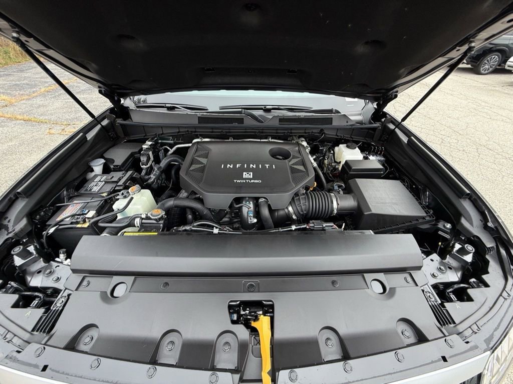 New 2026 INFINITI QX80 Luxe w/ Cargo Package image 27