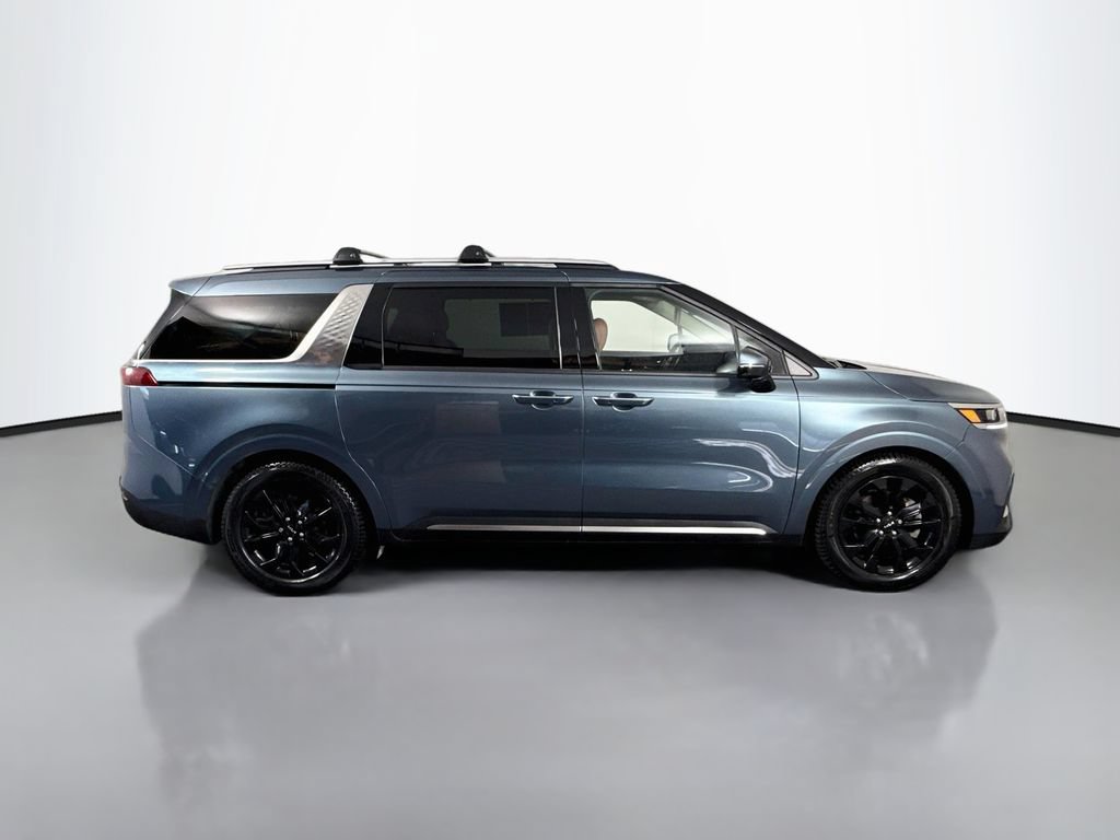 Used 2024 Kia Carnival SX Prestige FWD image 4