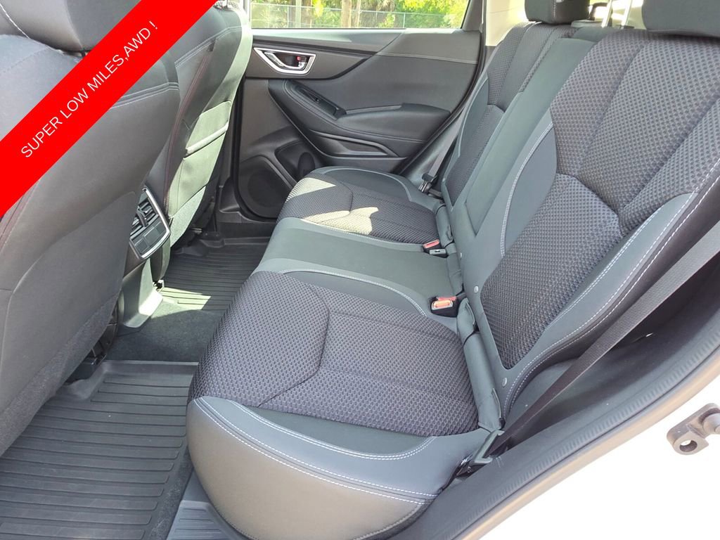Used 2021 Subaru Forester Premium image 22
