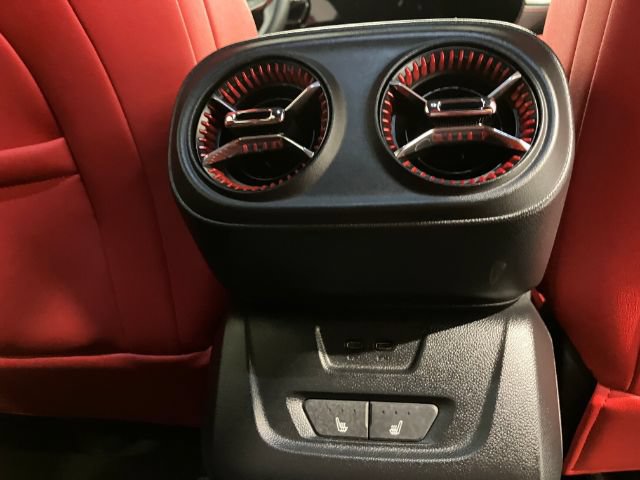 Used 2024 Chevrolet Blazer EV RS AWD/4WD image 29