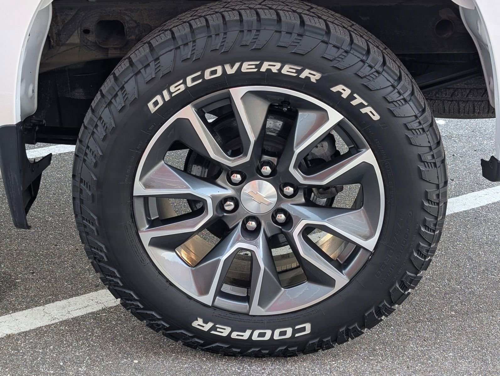 Used 2022 Chevrolet Silverado 1500 LT image 39