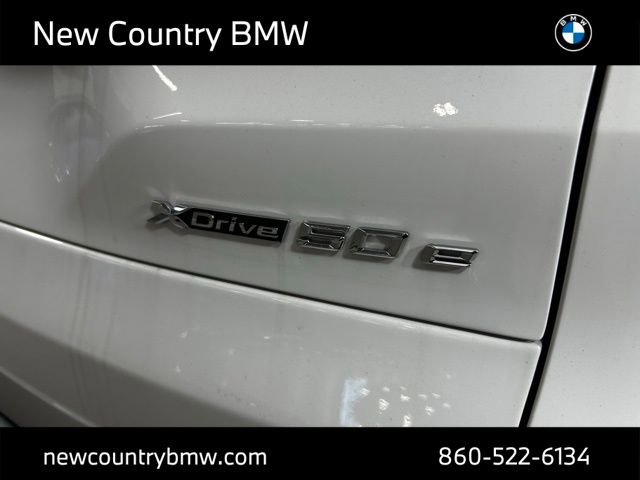 New 2026 BMW X5 xDrive50e w/ Climate Comfort Package image 11