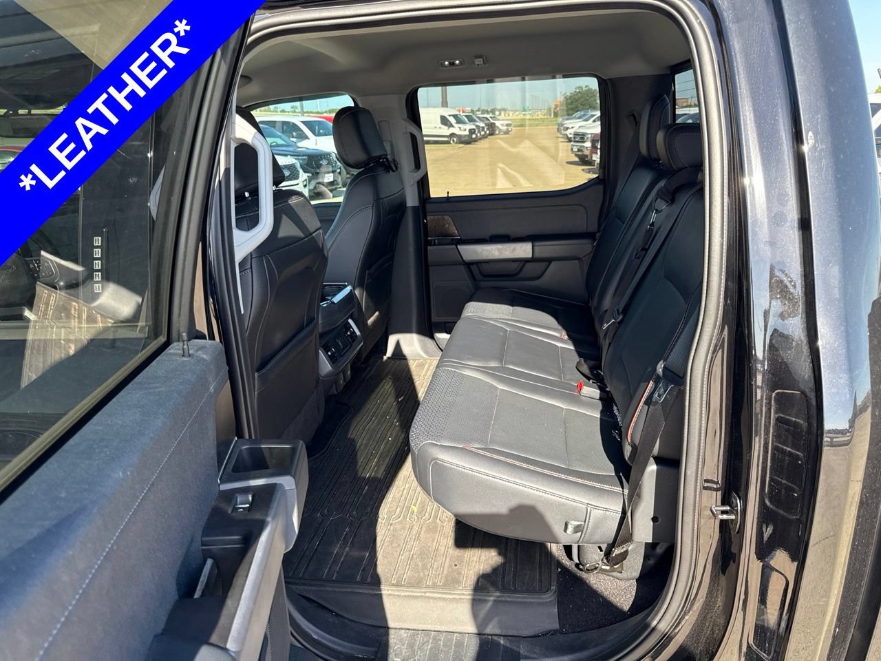 Used 2022 Ford F150 Lariat w/ FX4 Off-Road Package AWD/4WD image 6