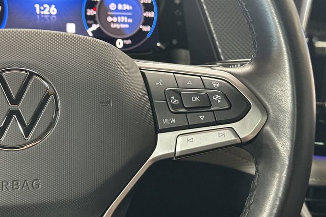 Certified 2024 Volkswagen Atlas Cross Sport SEL Premium R-Line image 32