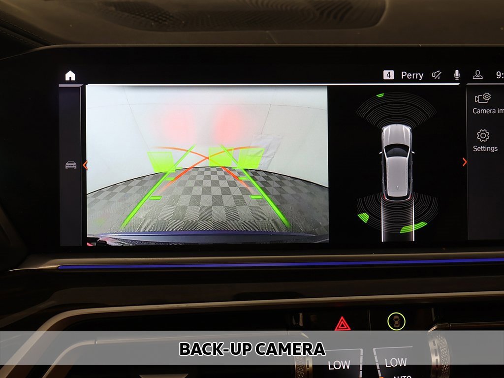 Used 2023 BMW X5 xDrive40i w/ Climate Comfort Package image 7