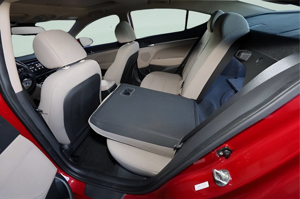 Used 2019 Hyundai Elantra Value Edition FWD image 15