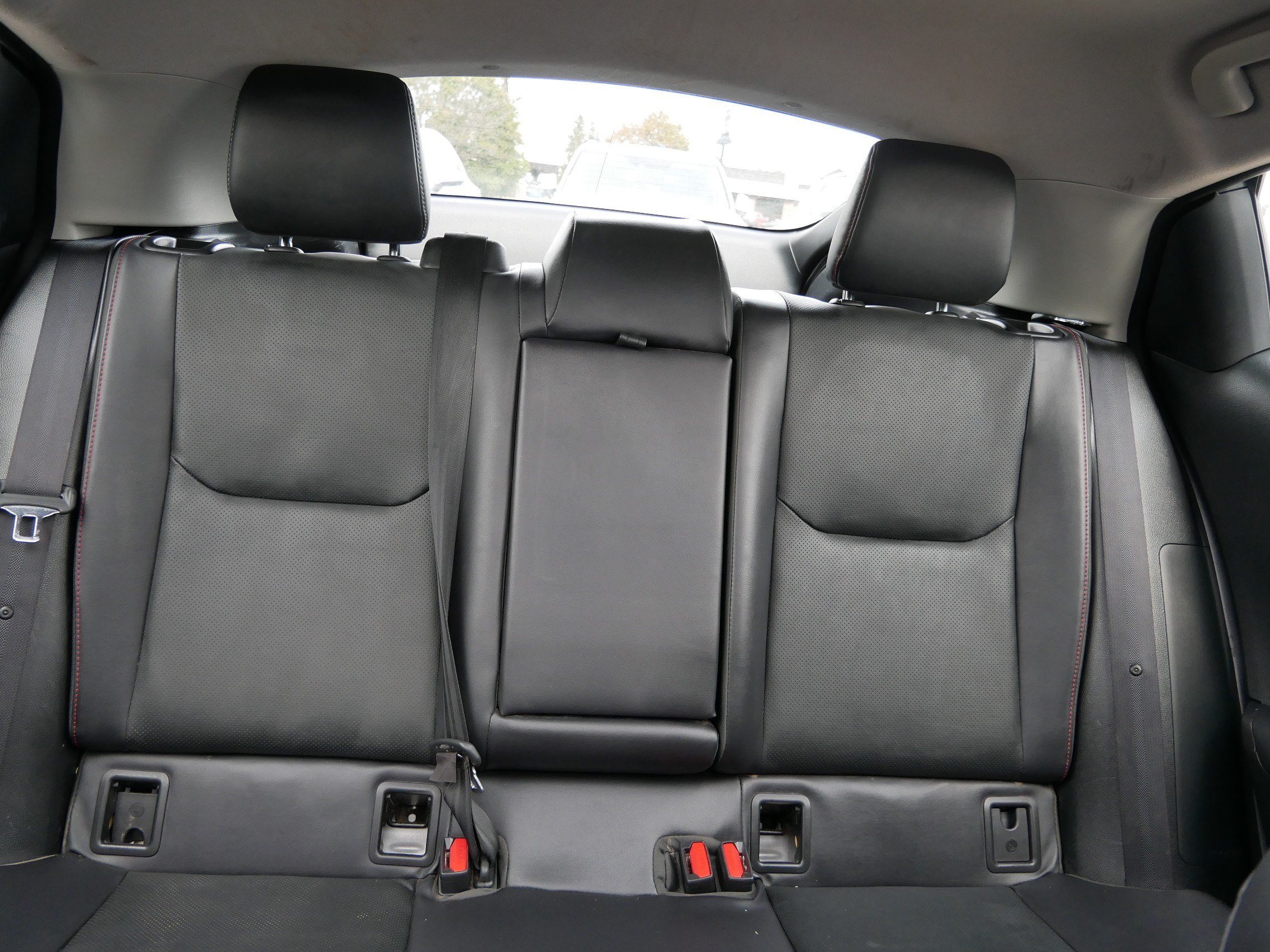 Used 2024 Toyota Prius Prime Premium w/ Advanced Technology Package FWD image 13