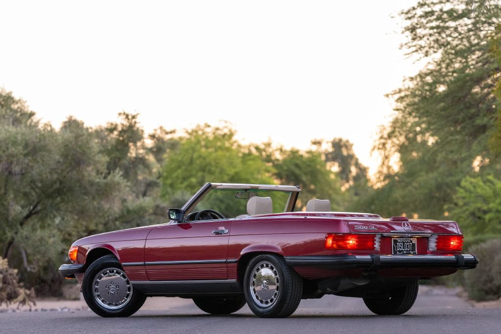 Used 1989 Mercedes-Benz 560 SL image 39