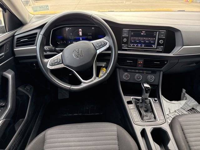 Used 2024 Volkswagen Jetta S FWD image 18