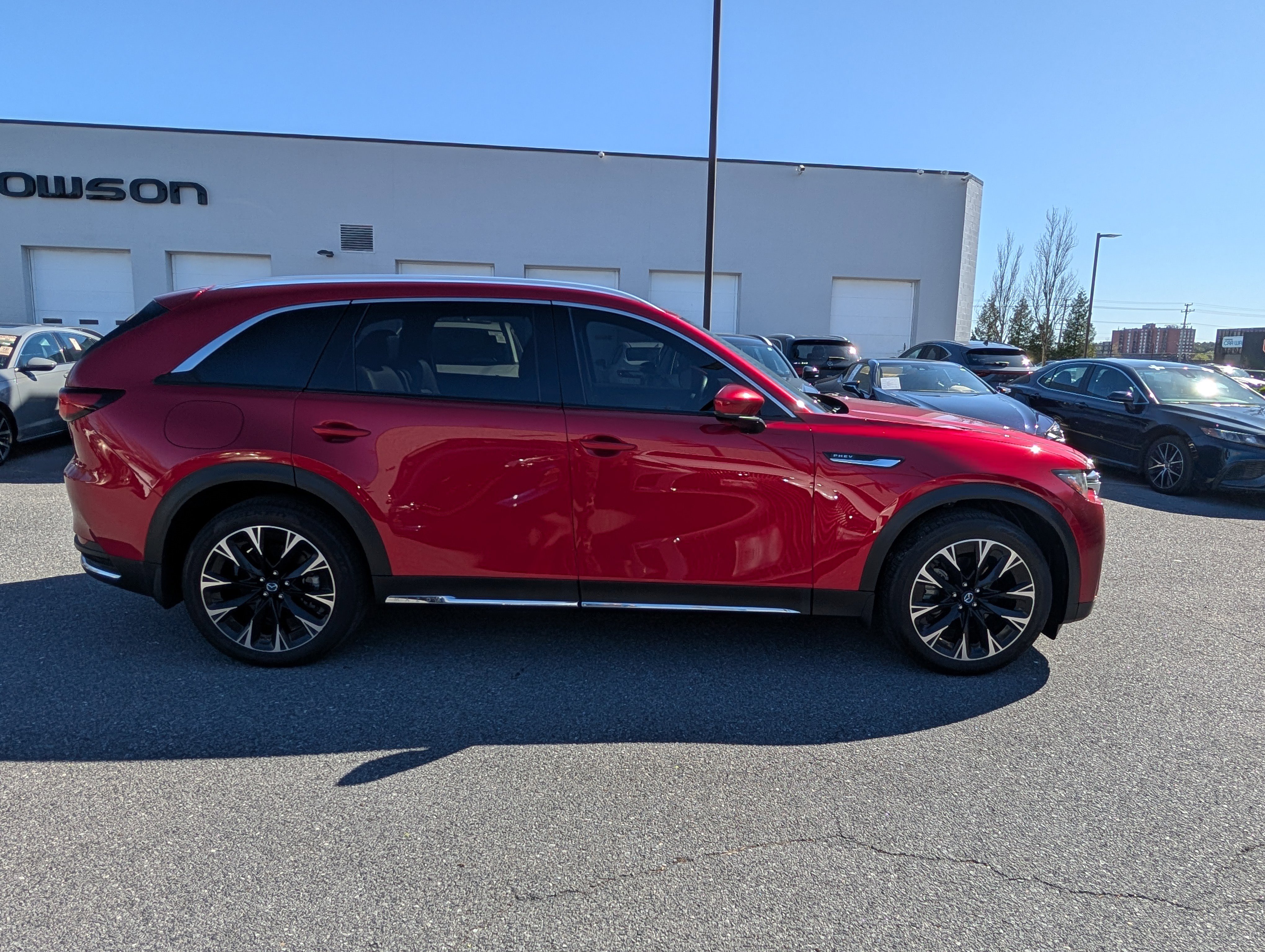 Used 2024 MAZDA CX-90 Plug-In Hybrid w/ Premium Plus image 2