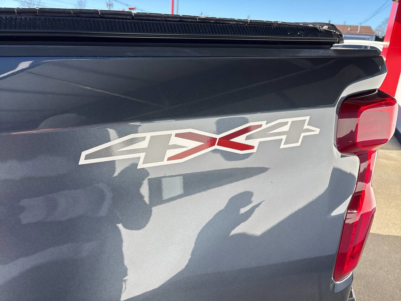 Used 2019 Chevrolet Silverado 1500 LT w/ All-Star Edition image 35