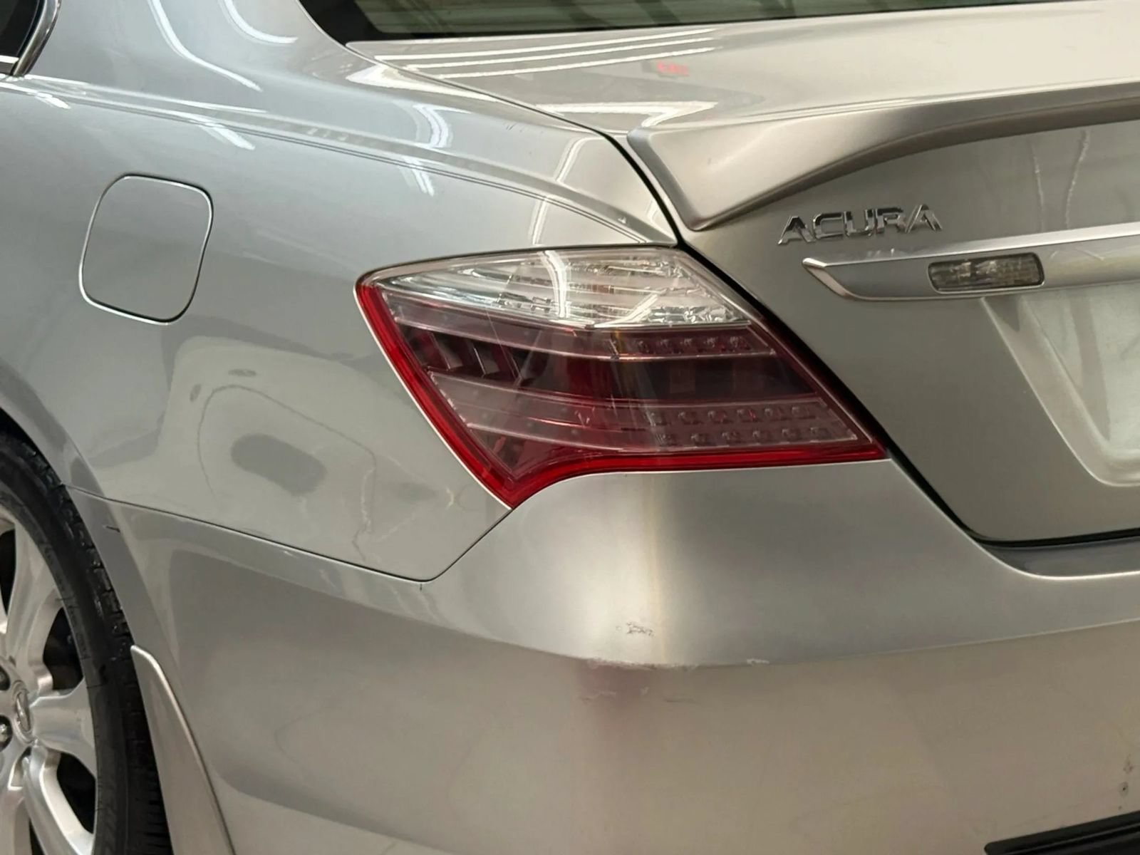 Used 2010 Acura RL AWD/4WD image 12