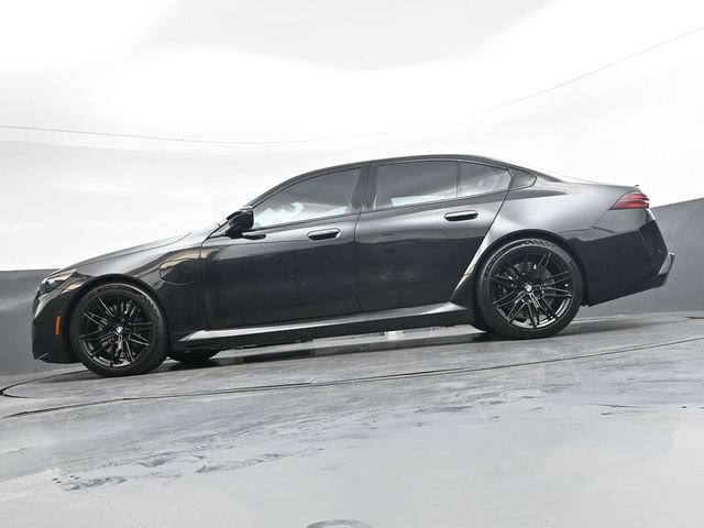 Used 2026 BMW M5 w/ Executive Package AWD/4WD image 39