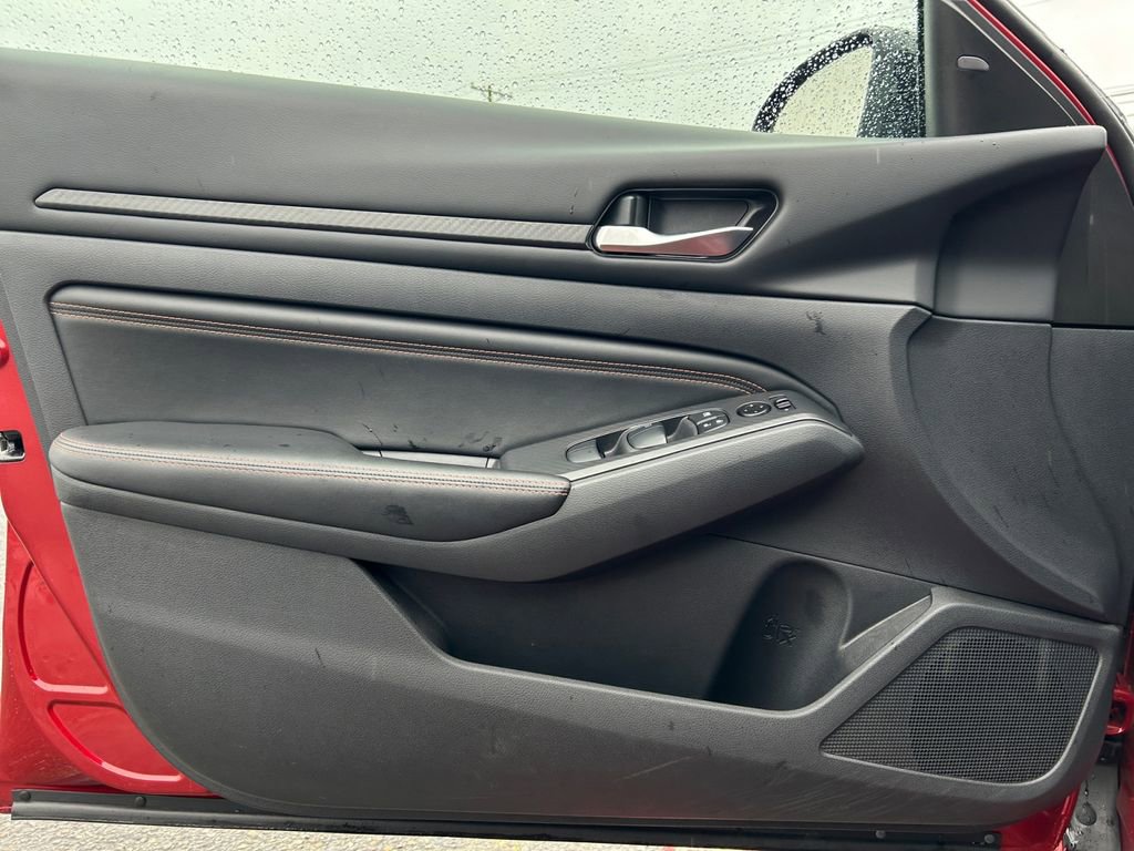 Used 2022 Nissan Altima 2.5 SR image 22